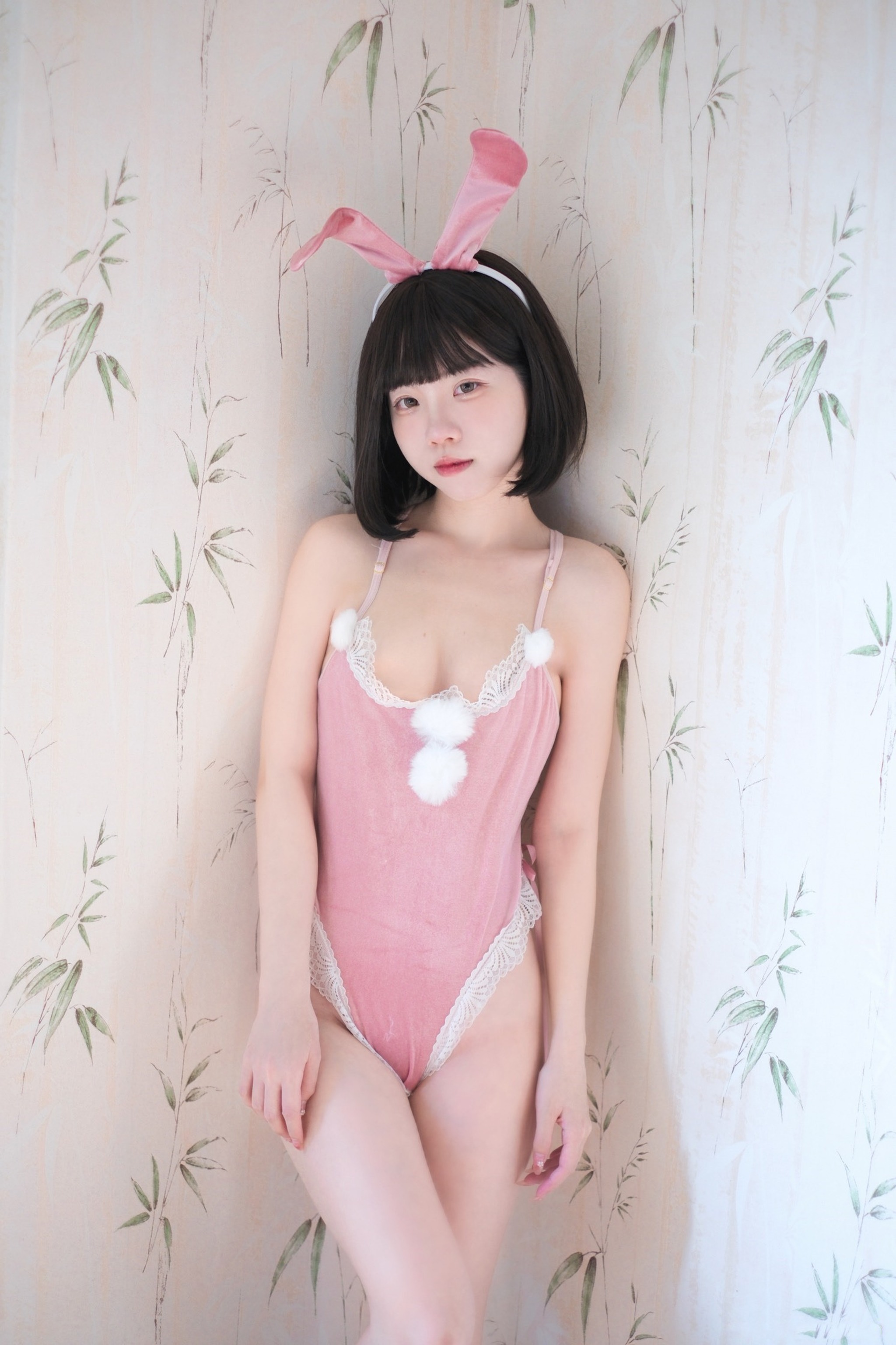 图片[1]-可可小白兔 – NO.014 角色扮演-純慾兔女郎濕身死庫水[78P]-XikXak